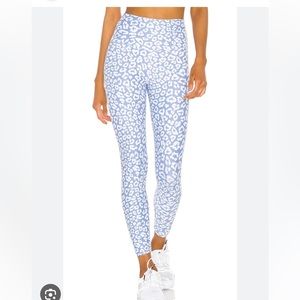Beach Riot Sport Blue Leopard Leggings